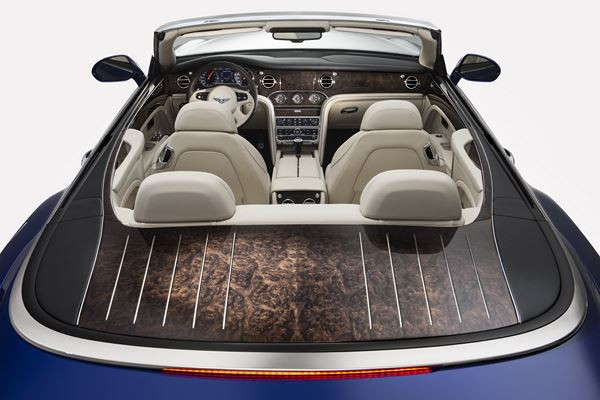 La Bentley Grand Convertible réinvente le luxe de la conduite au grand air