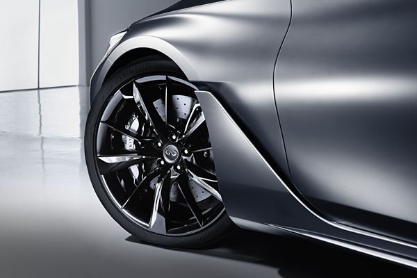 Le concept Infiniti Q60 préfigure un coupé sportif haute performance