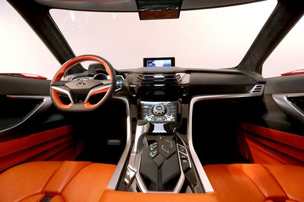 Le concept Mitsubishi XR-PHEV II préfigure un petit SUV hybride