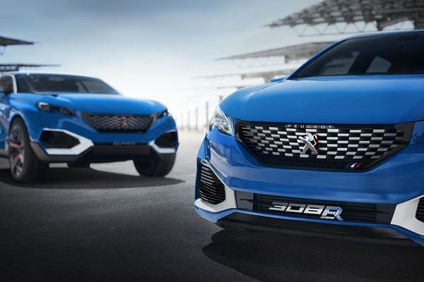 La Peugeot 308 R HYbrid couvre le 0 à 100 km/h en moins de quatre secondes