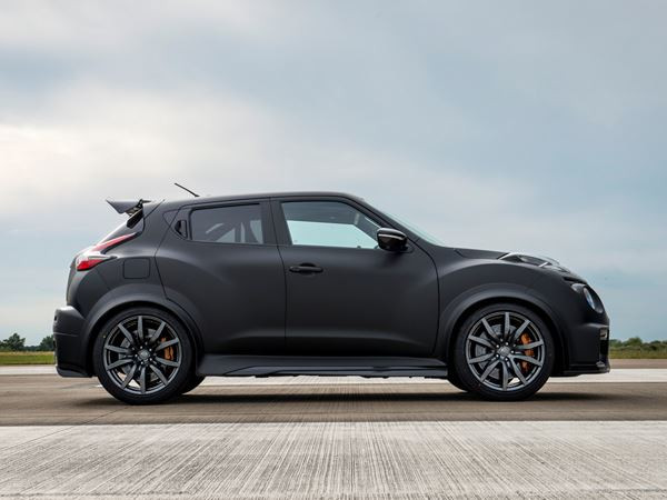 Le crossover supercar Nissan Juke-R 2.0 revient avec 600 ch