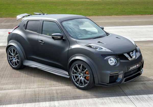 Le crossover supercar Nissan Juke-R 2.0 revient avec 600 ch