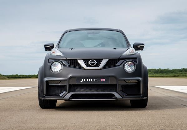 Le crossover supercar Nissan Juke-R 2.0 revient avec 600 ch
