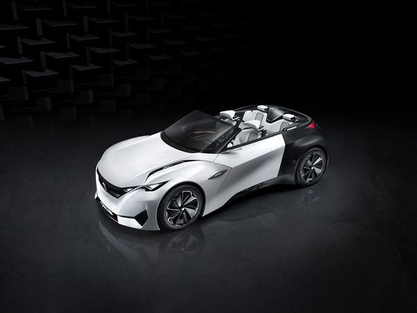 Le concept de coupé électrique Peugeot Fractal adopte une signature sonore