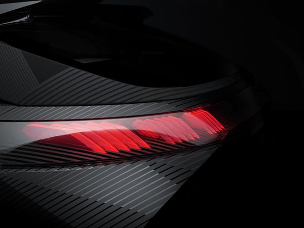 Le concept de coupé électrique Peugeot Fractal adopte une signature sonore