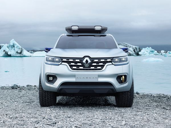 Le concept Renault Alaskan annonce le pick-up d’une tonne de charge utile