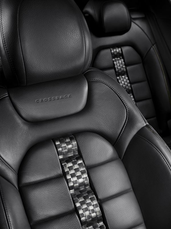Le show car DS 4 Crossback Concept illustre le futur de DS