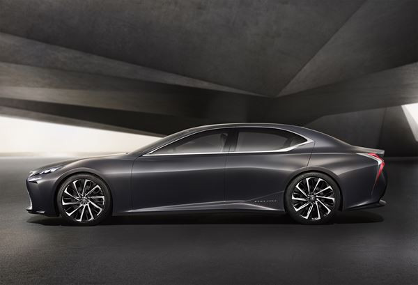 Le concept Lexus LF-FC préfigure la prochaine berline porte-drapeau Lexus