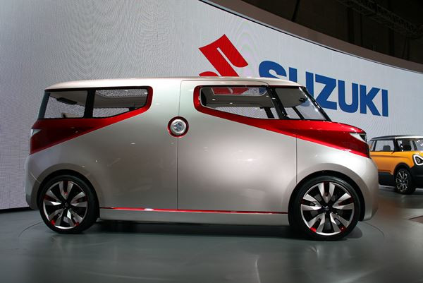 Le concept de minispace Suzuki Air Triser dispose de trois rangées de sièges