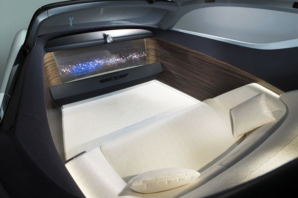 La Rolls-Royce Vision Next 100 représente la mobilité de luxe de demain