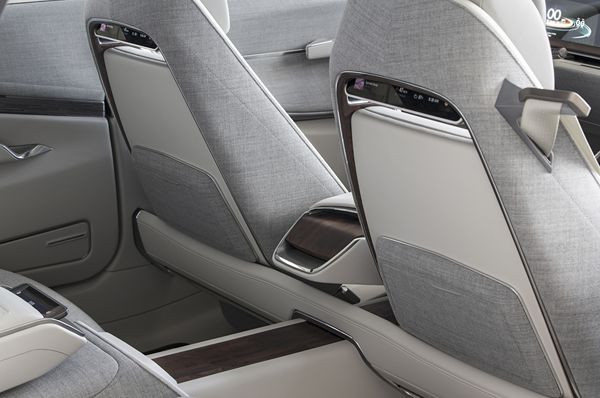 Le concept Escala annonce le futur design de Cadillac