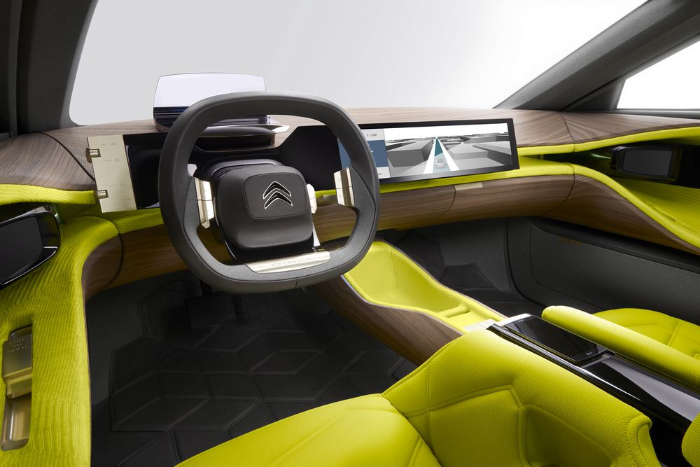 Le concept Citroën CXperience affiche une silhouette bicorps distinctive