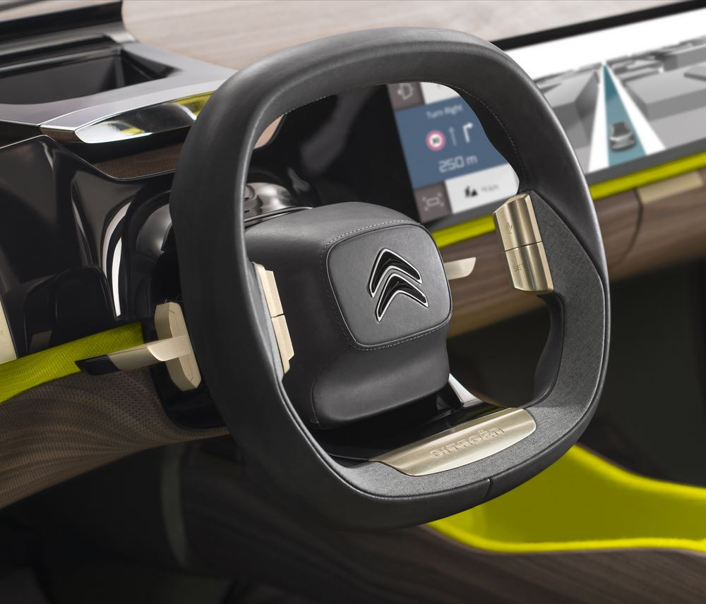 Le concept Citroën CXperience affiche une silhouette bicorps distinctive