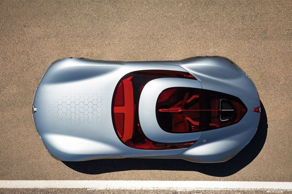 Concept Renault Trezor: une GT électrique deux places aux lignes sensuelles