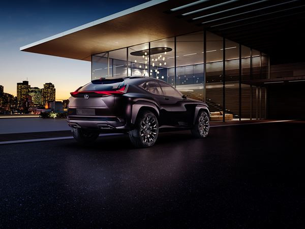 Le Lexus UX Concept affiche des lignes acérées