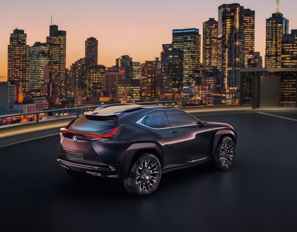 Le Lexus UX Concept affiche des lignes acérées