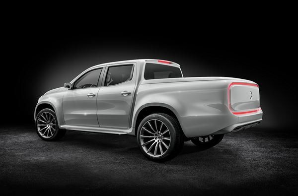 Le Mercedes-Benz Concept X-Class donne un aperçu du pick-up à l'étoile