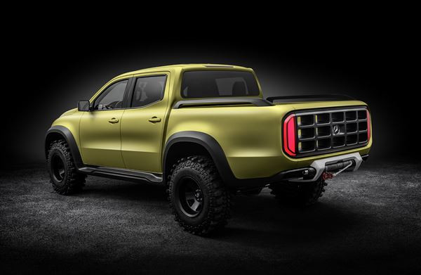 Le concept Mercedes X-Class powerful adventurer soigne ses aptitudes tout-terrain