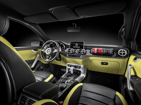 Le concept Mercedes X-Class powerful adventurer soigne ses aptitudes tout-terrain
