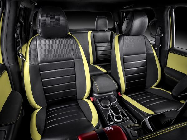 Le concept Mercedes X-Class powerful adventurer soigne ses aptitudes tout-terrain