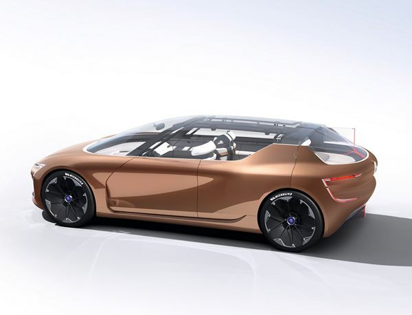 Le concept Renault Symbioz se connecte à son environnement
