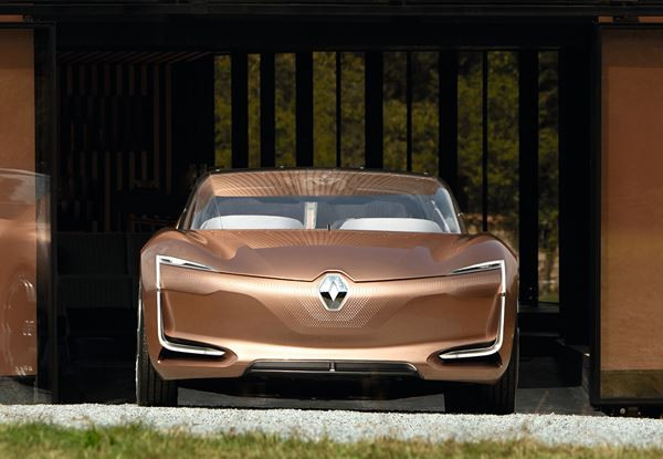 Le concept Renault Symbioz se connecte à son environnement