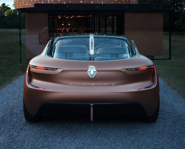 Le concept Renault Symbioz se connecte à son environnement