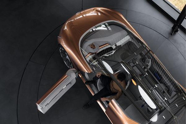 Le concept Renault Symbioz se connecte à son environnement