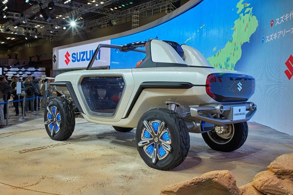Suzuki e-Survivor: un SUV compact quatre roues motrices électriques