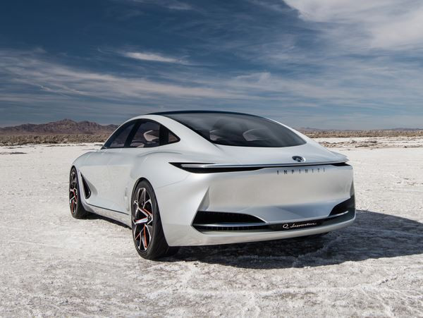 Le concept Infiniti Q Inspiration préfigure une nouvelle génération de berlines