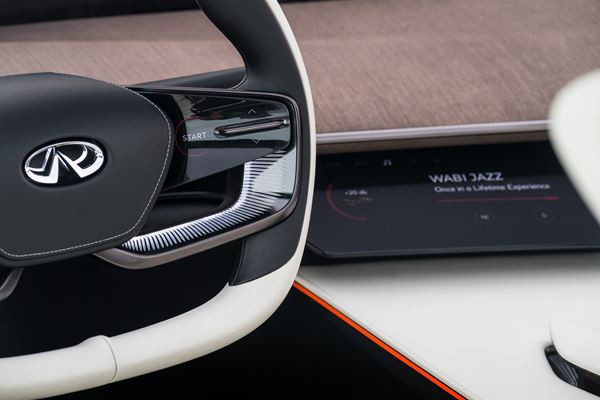 Le concept Infiniti Q Inspiration préfigure une nouvelle génération de berlines