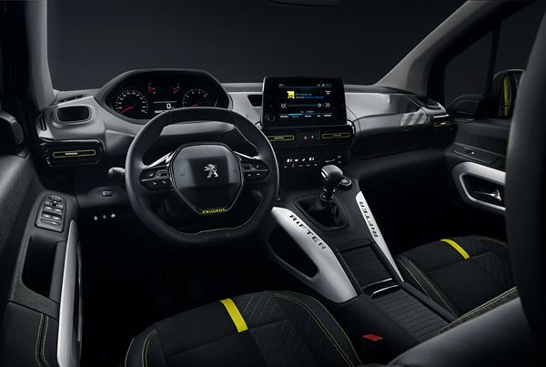 Peugeot Rifter 4x4 Concept: un show-car taillé pour l’aventure