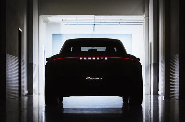 Porsche Mission E Cross Turismo: un concept de crossover à motorisation électrique