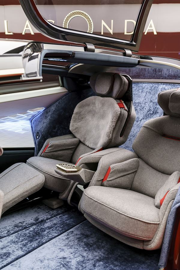Lagonda Vision Concept: un concept de berline de luxe électrique futuriste