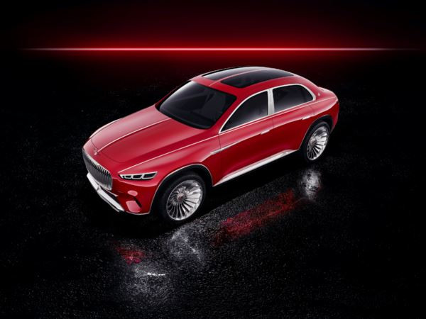 Mercedes-Maybach Vision Ultimate Luxury: à mi-chemin entre limousine et SUV