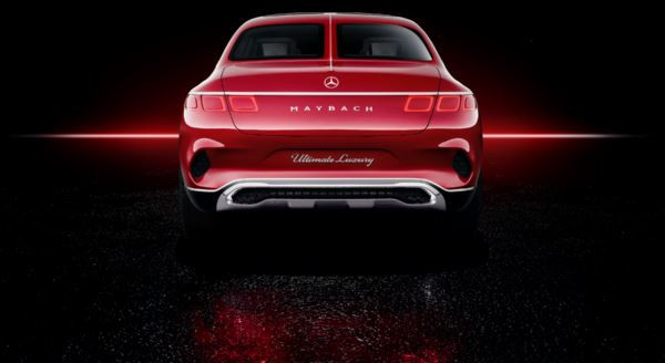 Mercedes-Maybach Vision Ultimate Luxury: à mi-chemin entre limousine et SUV