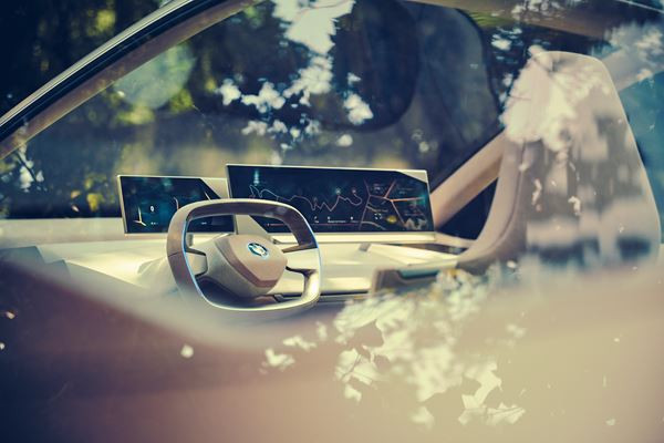 Le concept BMW Vision iNext annonce les orientations futures BMW