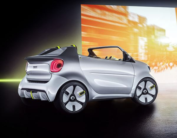 smart forease: un show car électrique sans toit et doté d'un pare-brise raccourci