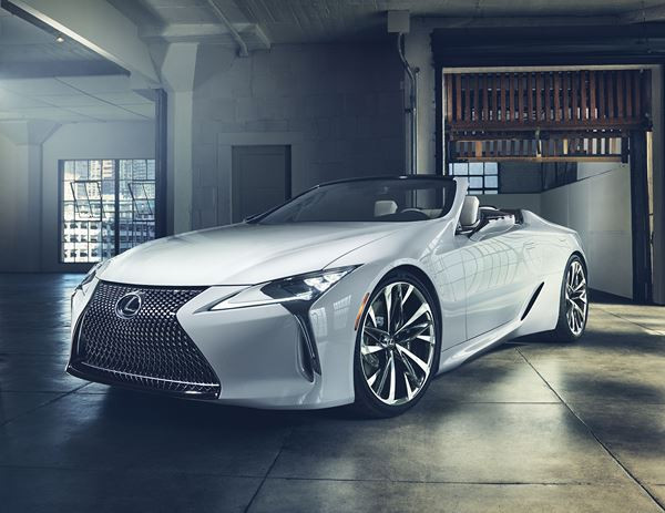 Le concept Lexus LC Cabriolet imagine une déclinaison cabriolet au porte-drapeau LC