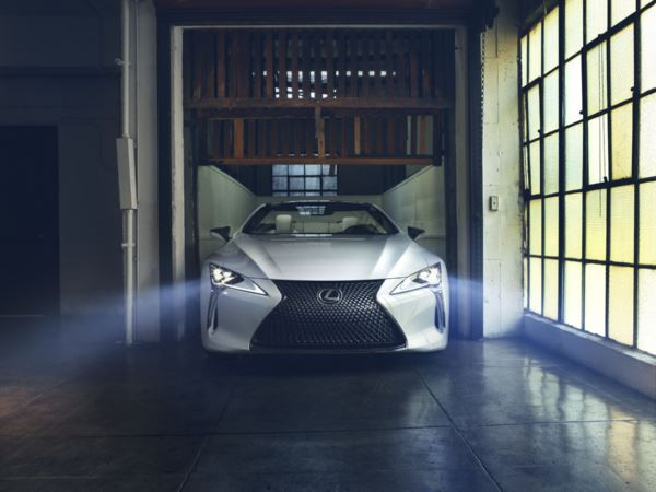 Le concept Lexus LC Cabriolet imagine une déclinaison cabriolet au porte-drapeau LC