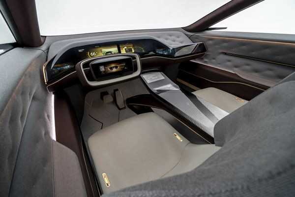Le concept car QX Inspiration introduit le nouveau langage stylistique d'Infiniti