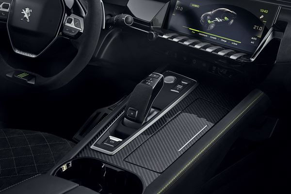 Le concept 508 Peugeot Sport Engineered préfigure une berline électrifiée radicale