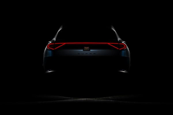 Le concept-car Cupra Formentor adopte des formes sculptées