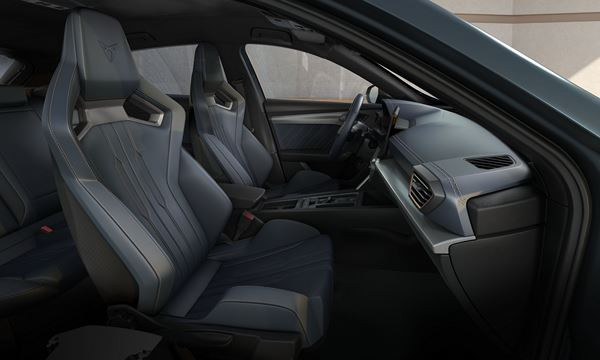 Le concept-car Cupra Formentor adopte des formes sculptées