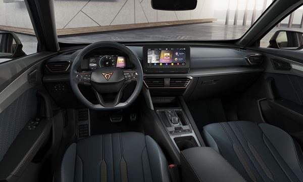 Le concept-car Cupra Formentor adopte des formes sculptées