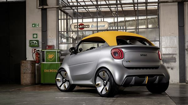 smart forease plus: un show car électrique doté d'un toit amovible