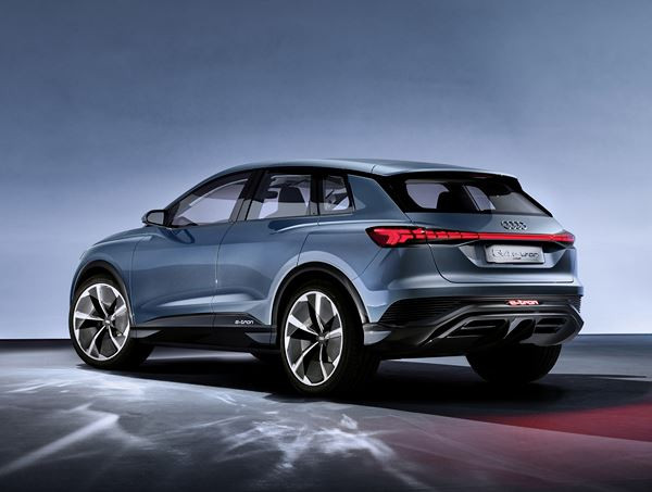 Concept Audi Q4 e-tron: un SUV électrique intermédiaire à transmission intégrale
