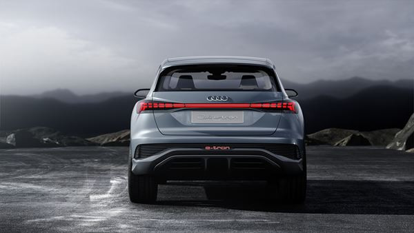 Concept Audi Q4 e-tron: un SUV électrique intermédiaire à transmission intégrale