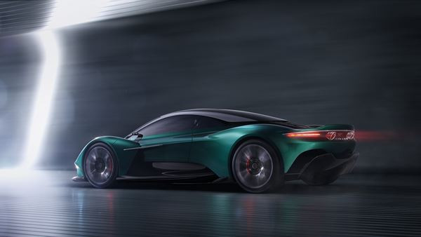 Vanquish Vision Concept: une supercar à moteur central Aston Martin
