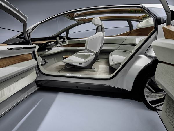 Le show car AI:ME représente la vision Audi de la citadine autonome du futur
